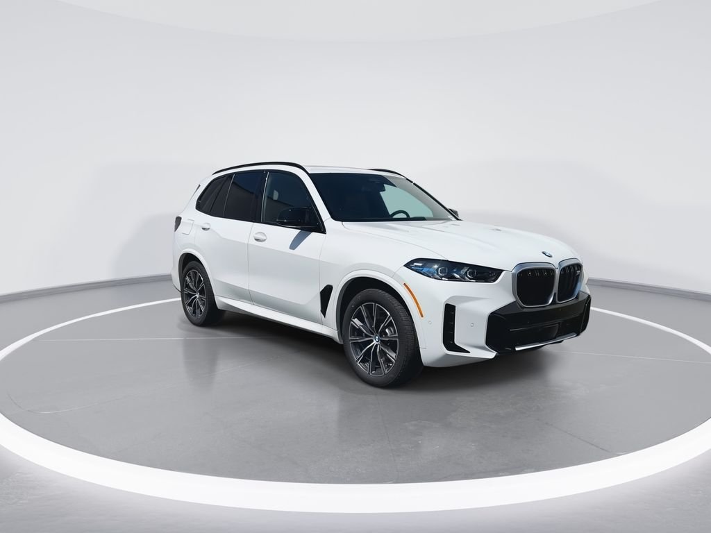 New 2026 White BMW M60i image 2