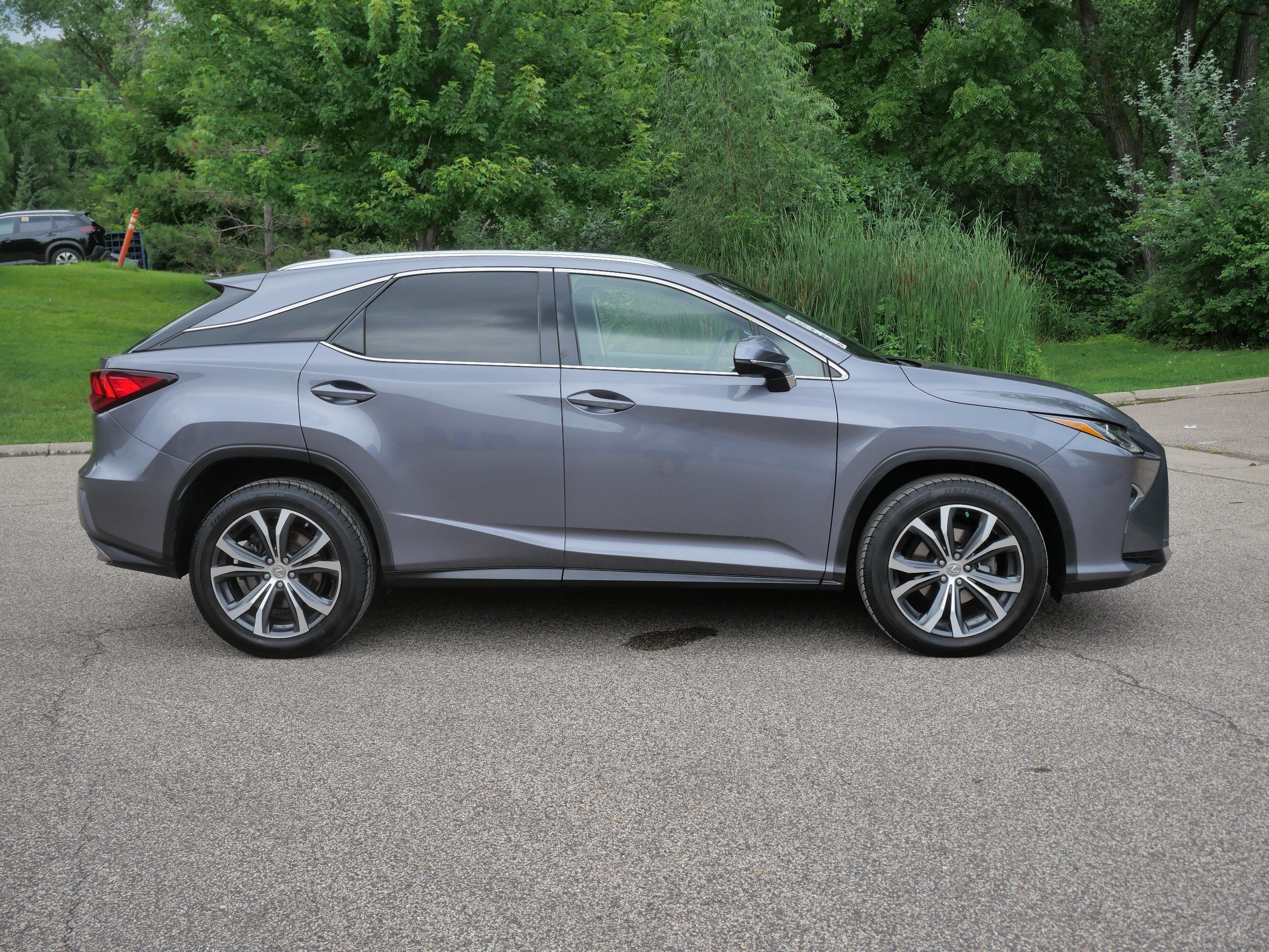 Used 2017 Nebula Gray Pearl Lexus RX 350 image 8