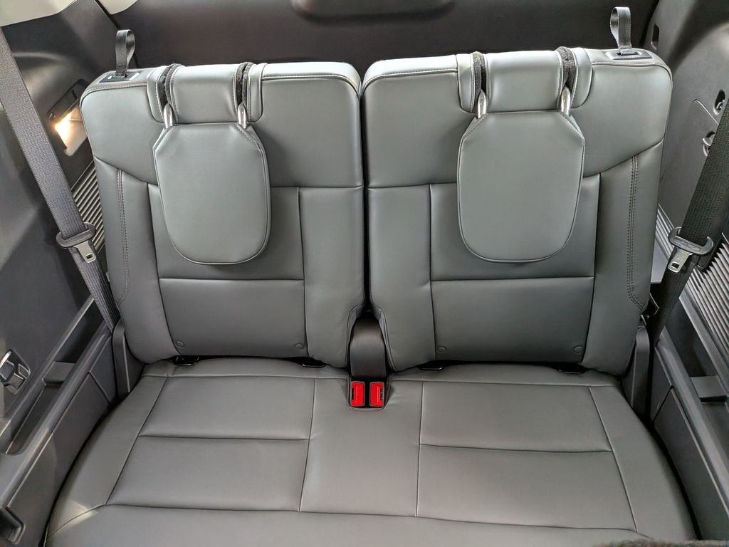 New 2026 Vapor Blue Metallic Ford Active image 35