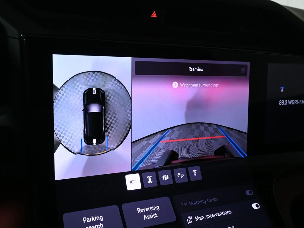 2026 Porsche Cayenne Turbo Electric - Photo 28