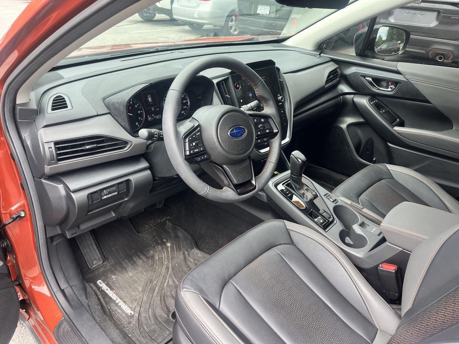 Used 2025 Sun Blaze Pearl Subaru Limited image 10