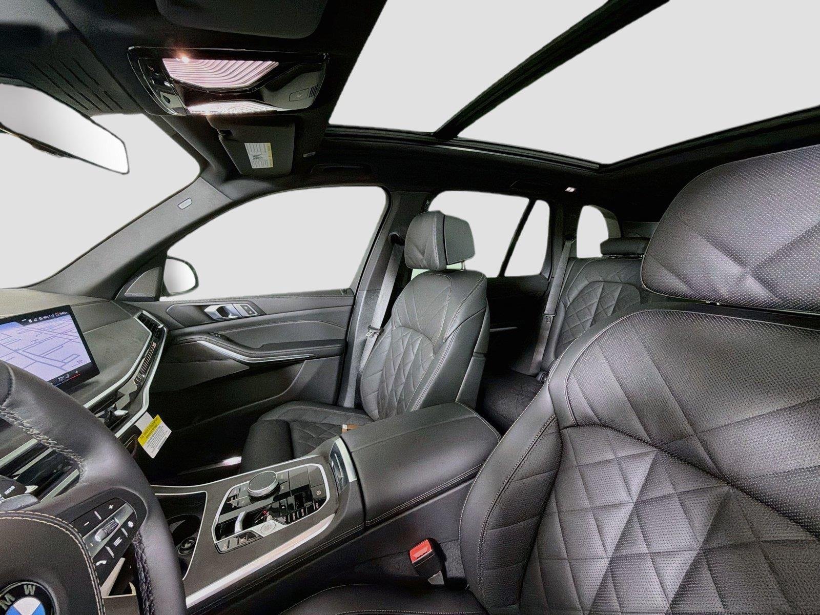 New 2026 Alpine White BMW sDrive40i image 22