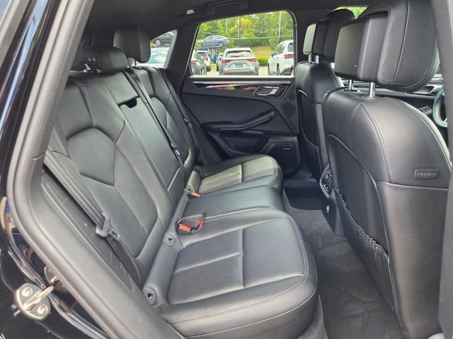 Used 2015  Porsche S image 19