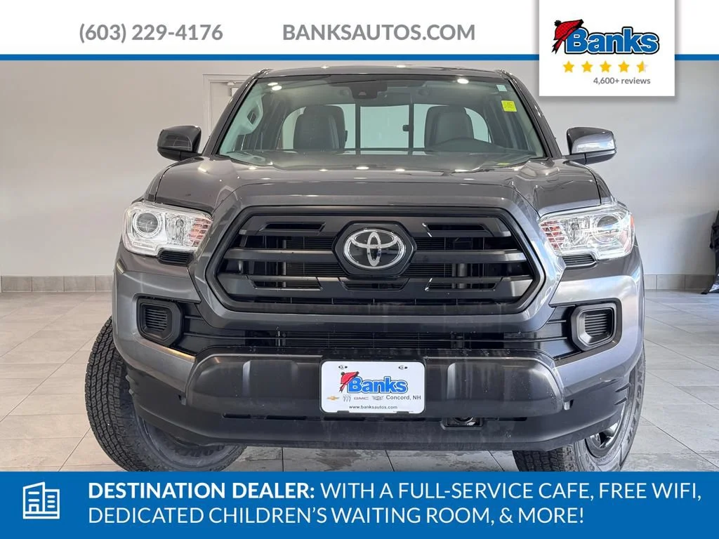 Certified Used 2018 Gray Toyota SR image 3