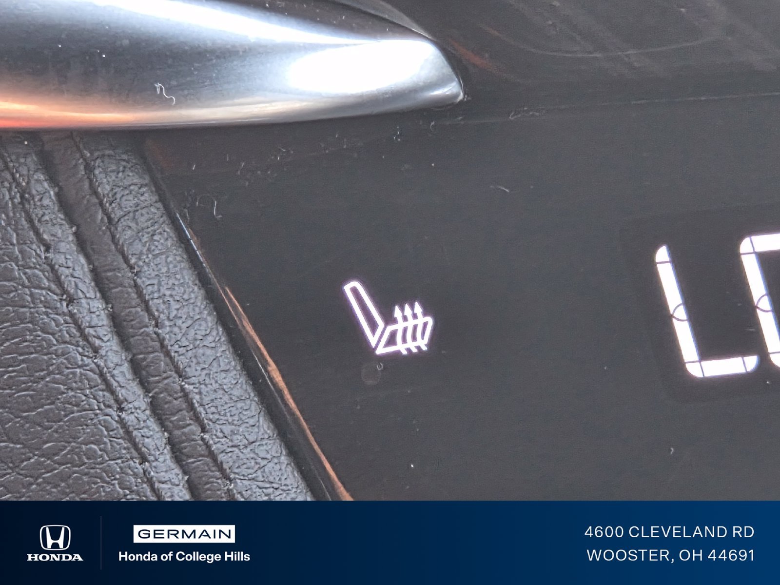 Used 2021 Black Metallic Cadillac Premium Luxury image 31