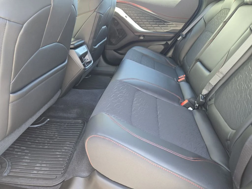New 2026 Diamond Black Crystal Pearlcoat Dodge R/T image 20