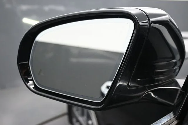 Used 2021 Black Mercedes-Benz E 350 image 4