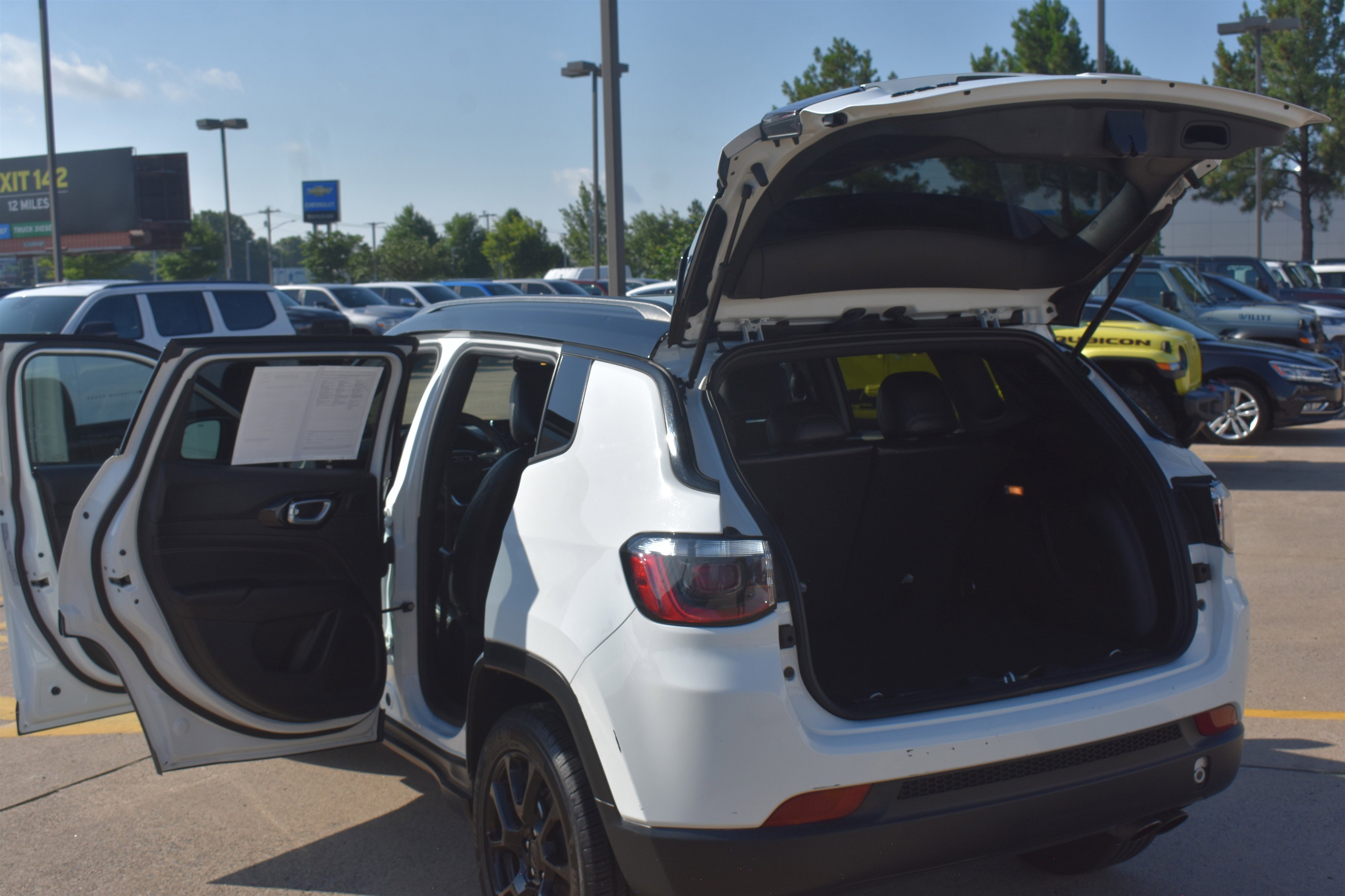 Used 2022 Bright White Clearcoat Jeep Altitude image 16