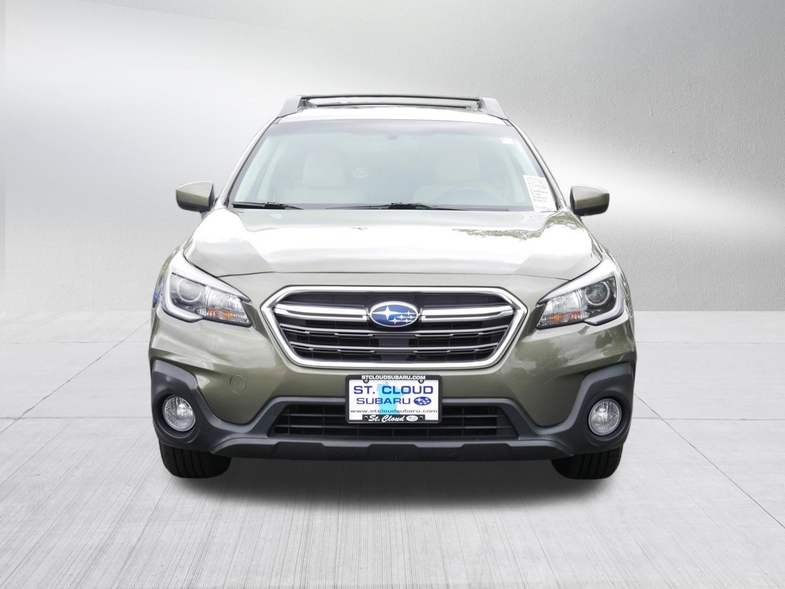 Used 2018 Subaru Outback Premium with VIN 4S4BSACC7J3391092 for sale in Saint Cloud, Minnesota