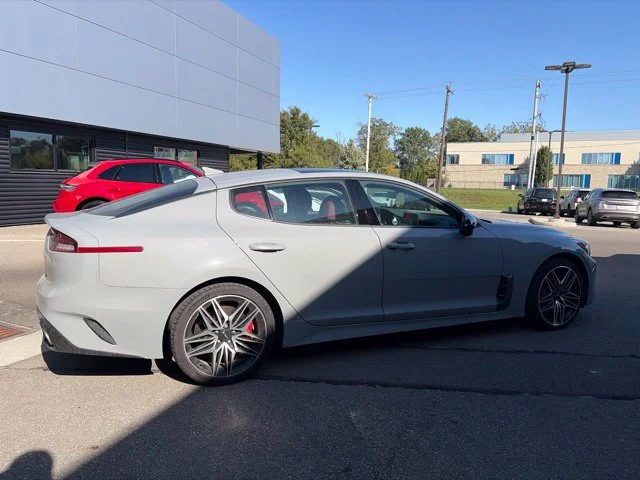 Used 2023  Kia GT2 image 3