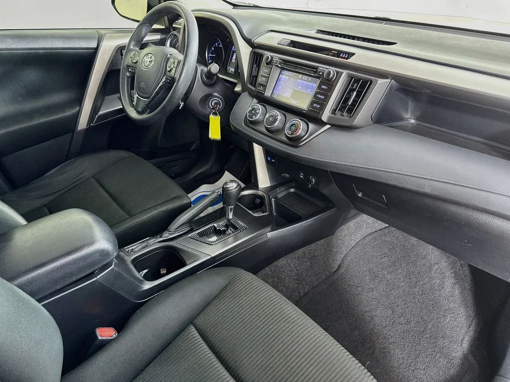 Used 2018 Magnetic Gray Metallic Toyota LE image 33