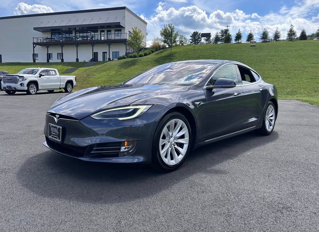 Used 2018 Gray Tesla 75D image 4