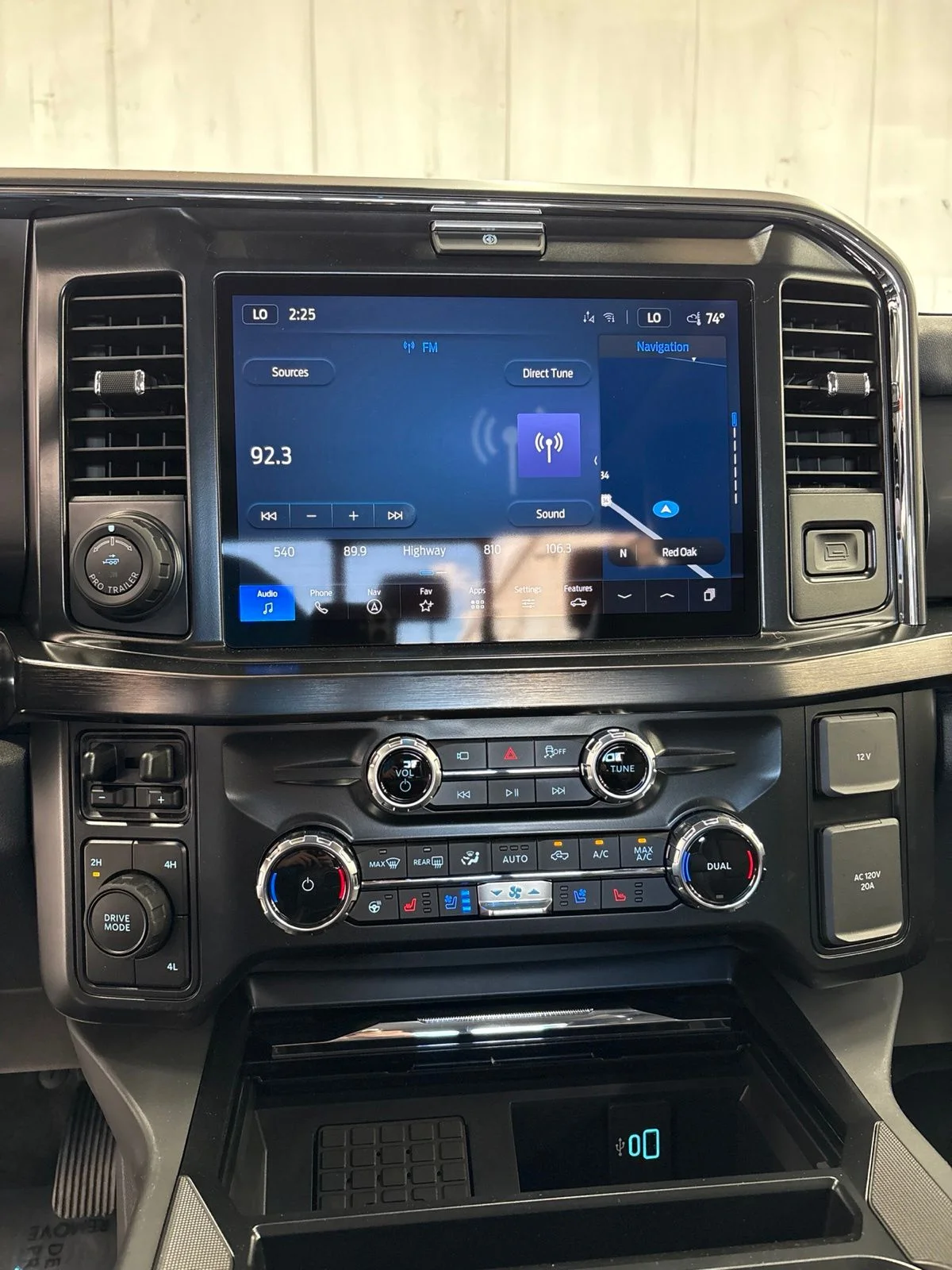 New 2026 Agate Black Metallic Ford F-350® Lariat® image 12