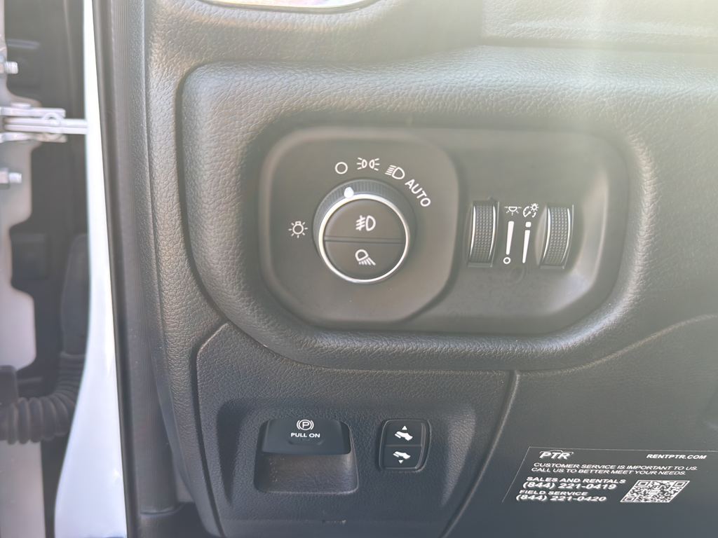Used 2022 White Ram Laramie image 18