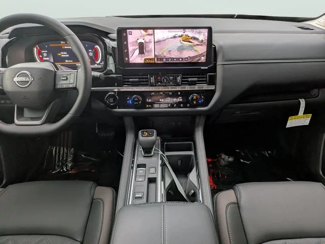 New 2026 Everest White Pearl TriCoat / Super Black Two-tone Nissan Platinum image 12