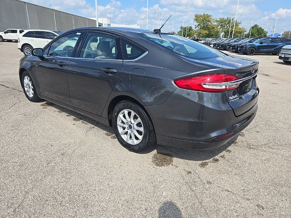 Certified Used 2018 Gray Ford S image 5