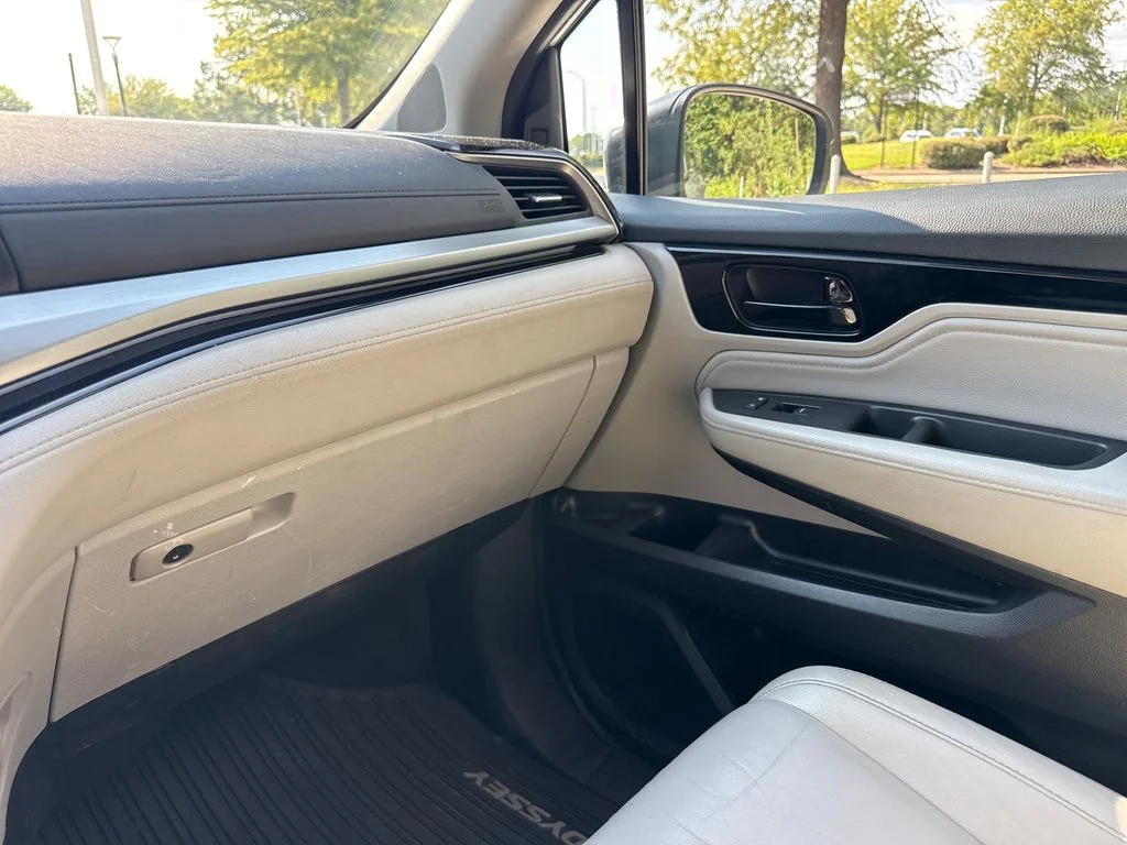 2021 Honda Odyssey Touring - Photo 17