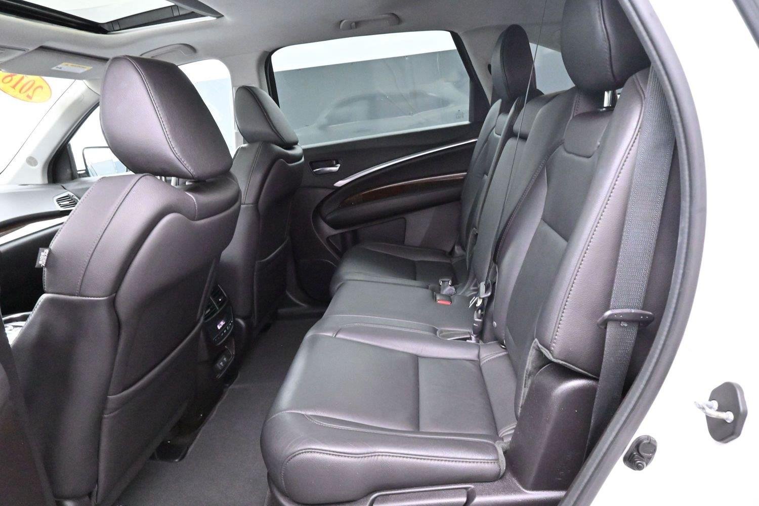 Used 2018 White Diamond Pearl Acura w/Technology Pkg image 37