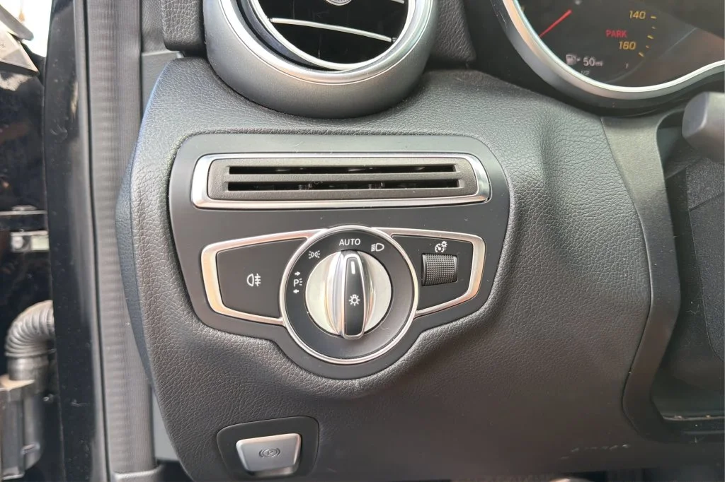 Used 2021 Black Mercedes-Benz C 300 image 29