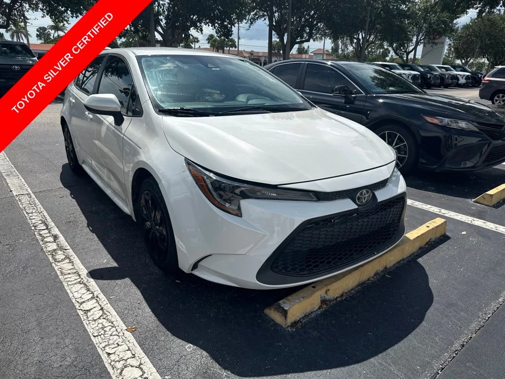 Used 2020 White Toyota LE image 1