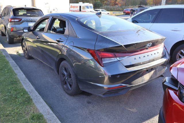 Used 2021 Gray Hyundai SEL image 3