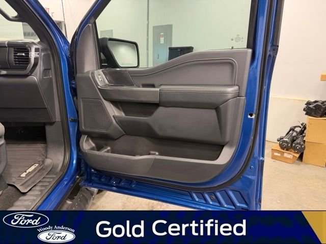 Used 2023 Atlas Blue Metallic Ford XLT image 28