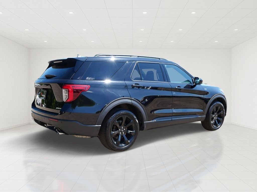 Certified Used 2023  Ford ST-Line image 6