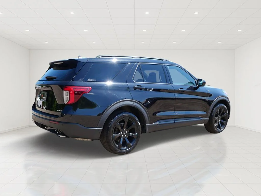 Certified Used 2023  Ford ST-Line image 6