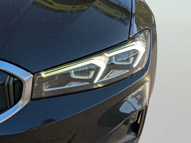 Used 2023 Black BMW 330i image 7
