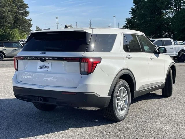 New 2026 White Ford Active image 3