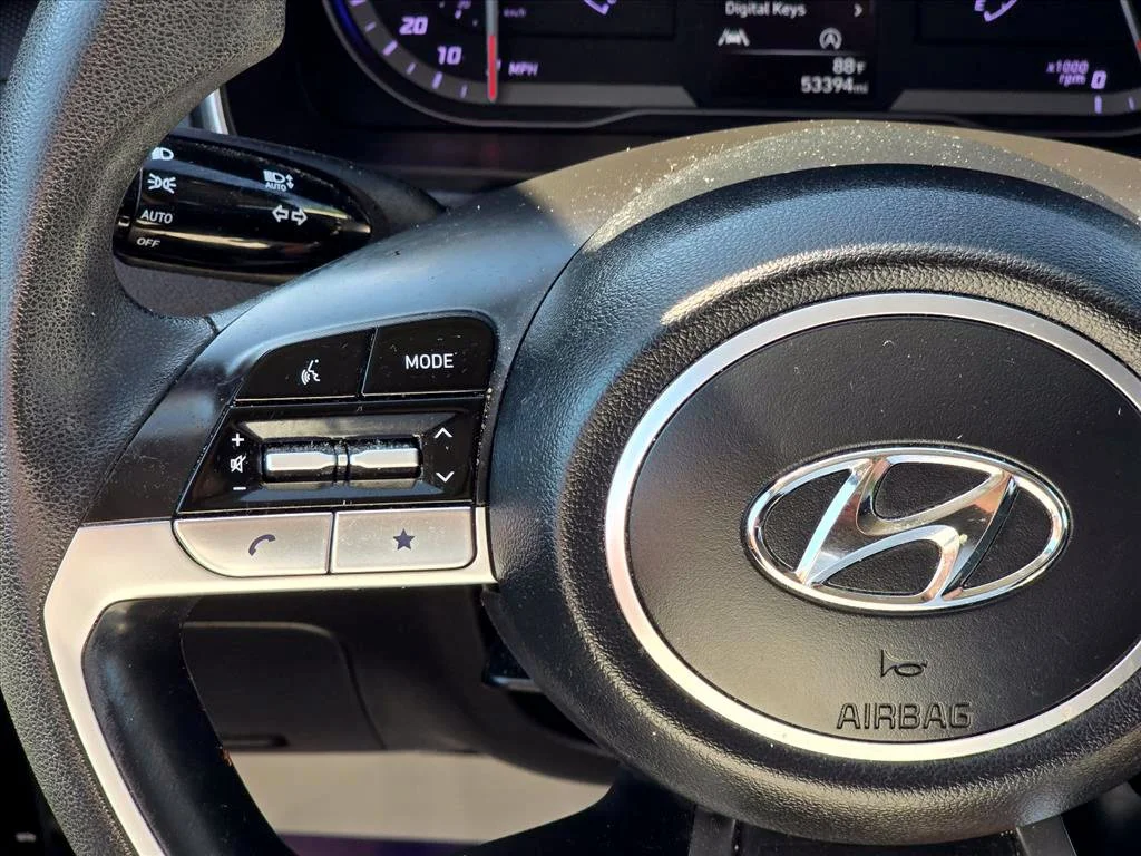 Used 2023 Gray Hyundai SEL image 19