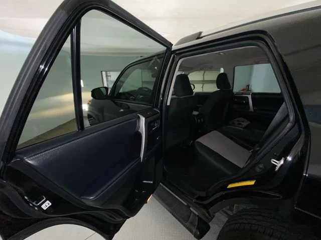 Used 2020 Black Toyota SR5 image 22