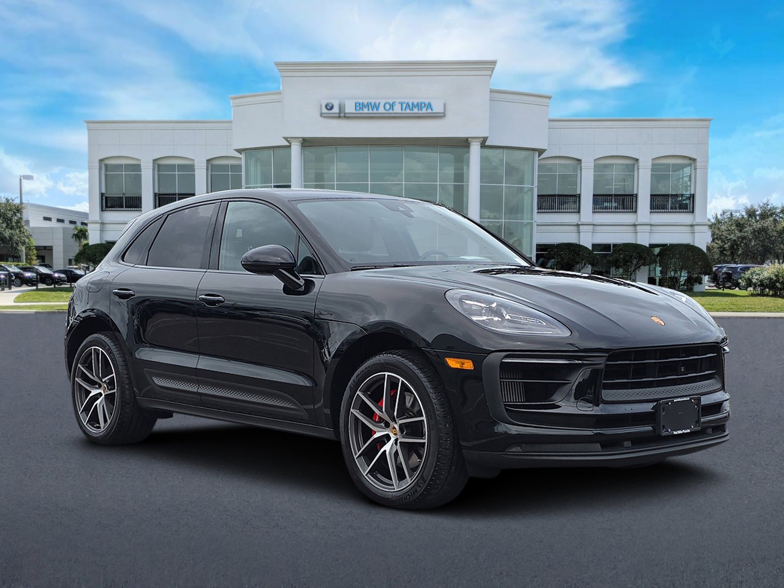 2022 Porsche Macan S