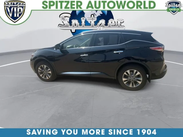 Used 2018 Black Nissan SL image 6