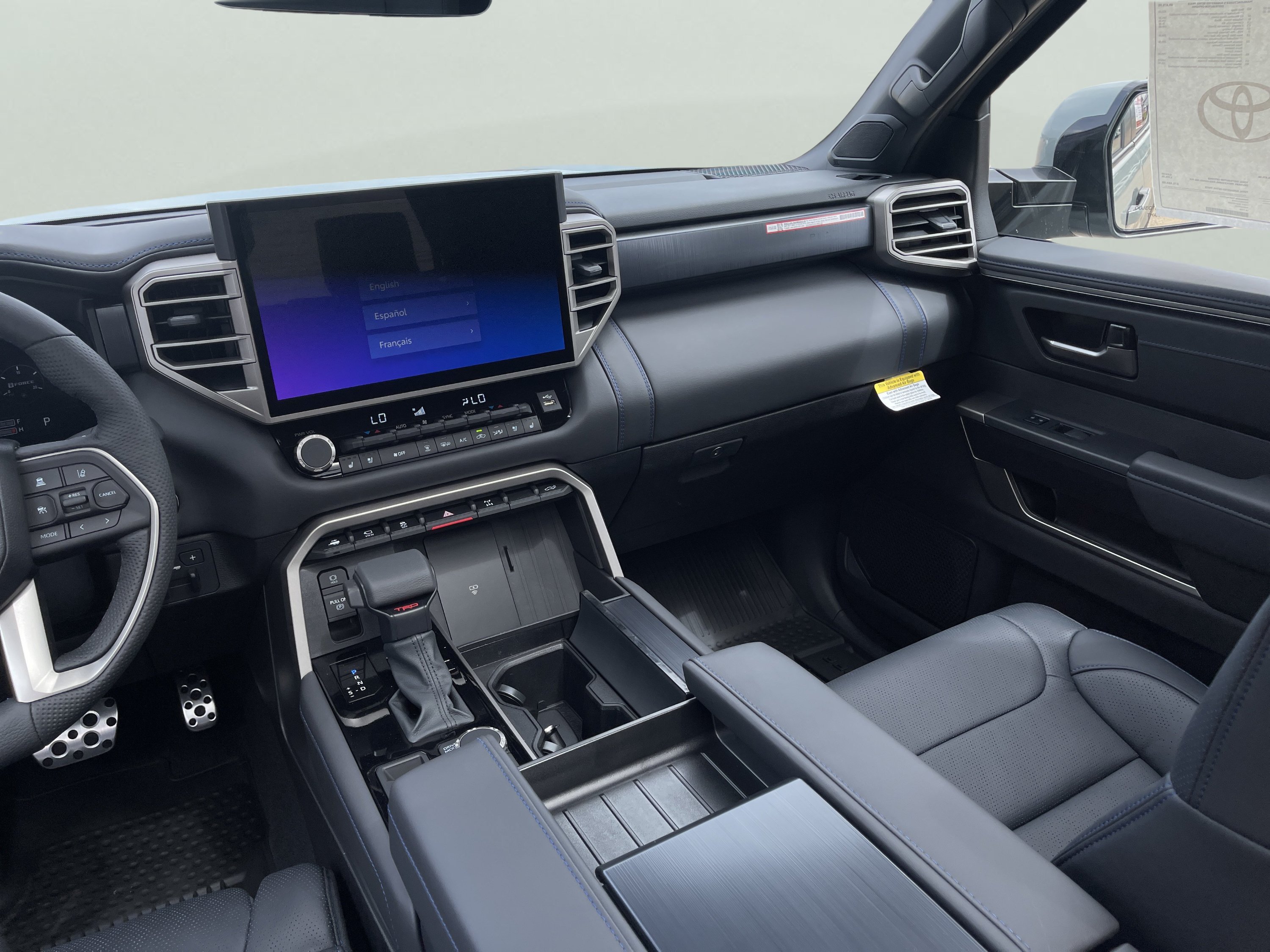 2026 Toyota Tundra Platinum - Photo 16