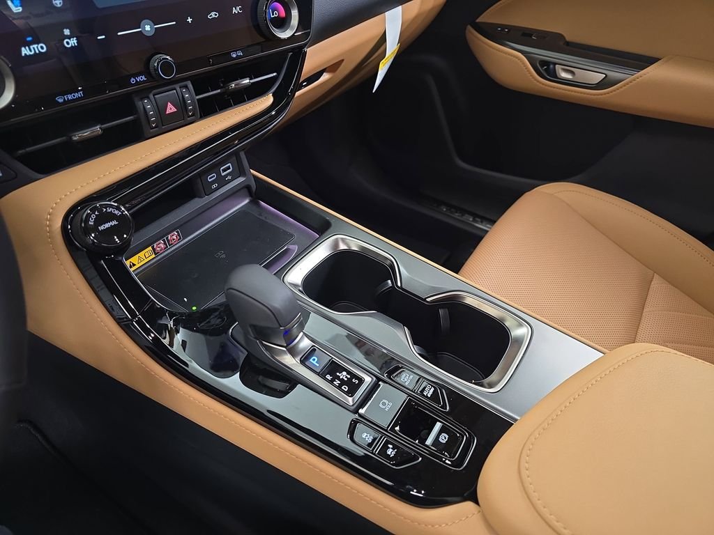 2026 Lexus NX 450h+ Luxury - Photo 25