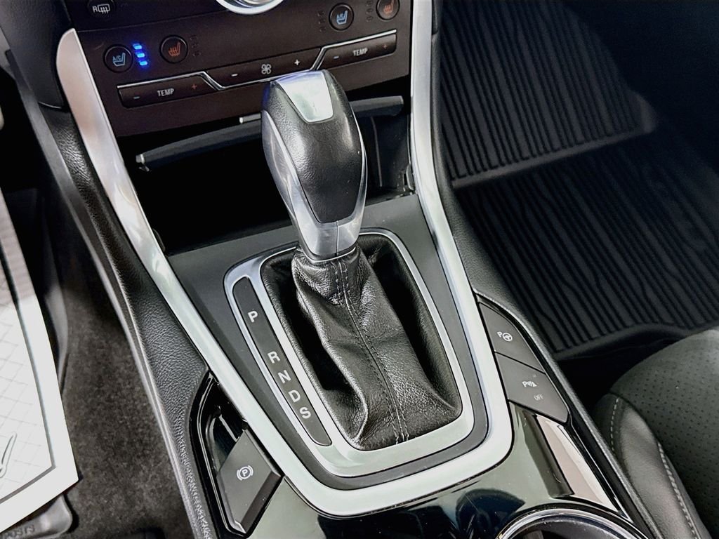 Used 2018 White Platinum Metallic Tri-Coat Ford Sport image 20