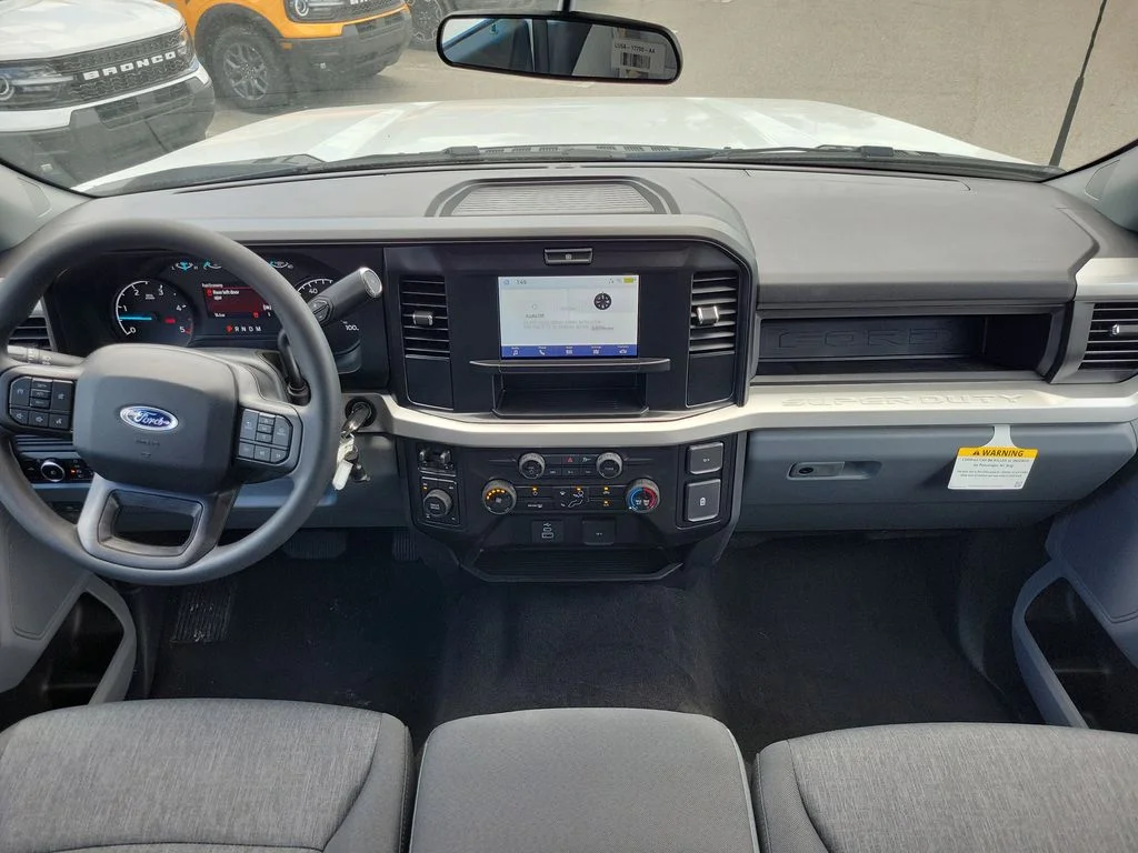 New 2026 Oxford White Ford F-350® XL image 11