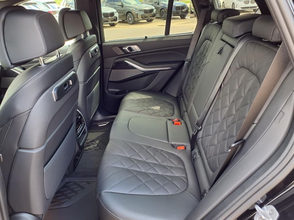 New 2026 Black Sapphire Metallic BMW xDrive40i image 14