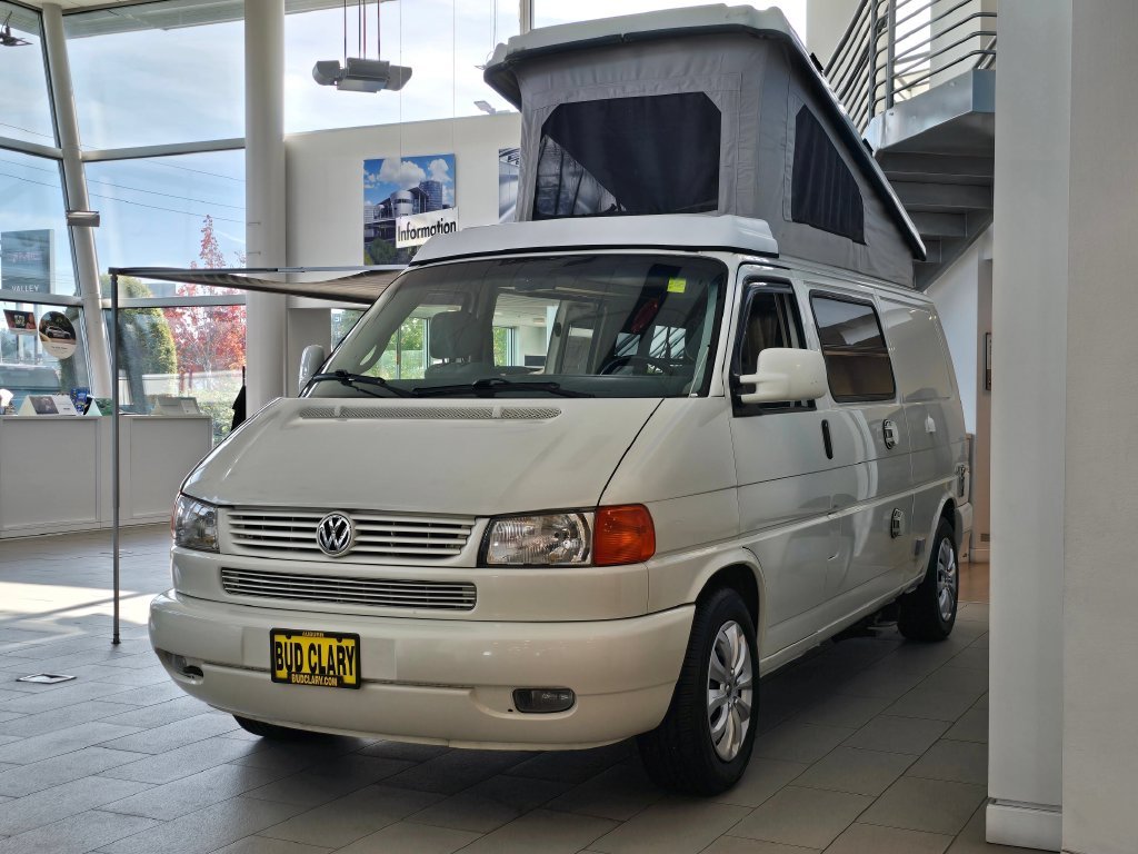 Used 2001  Volkswagen GLS image 1