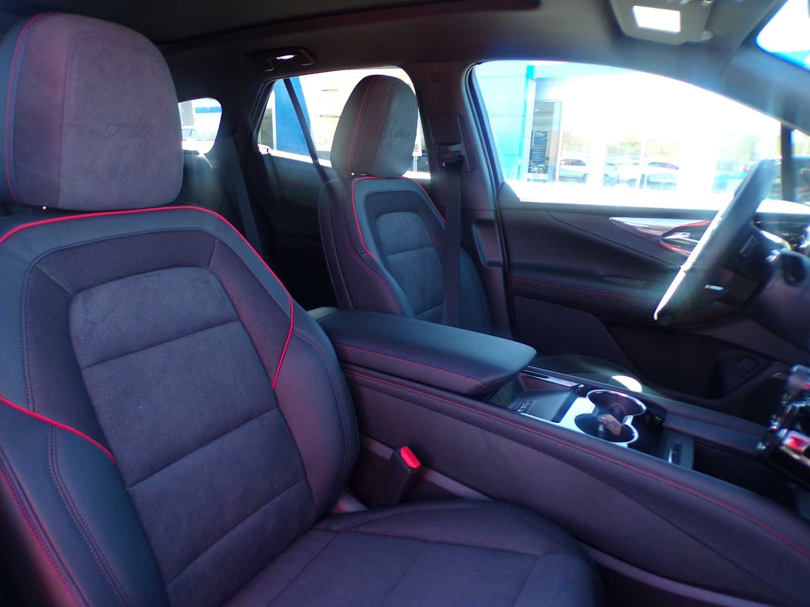 2024 Chevrolet Blazer EV RS - Photo 8
