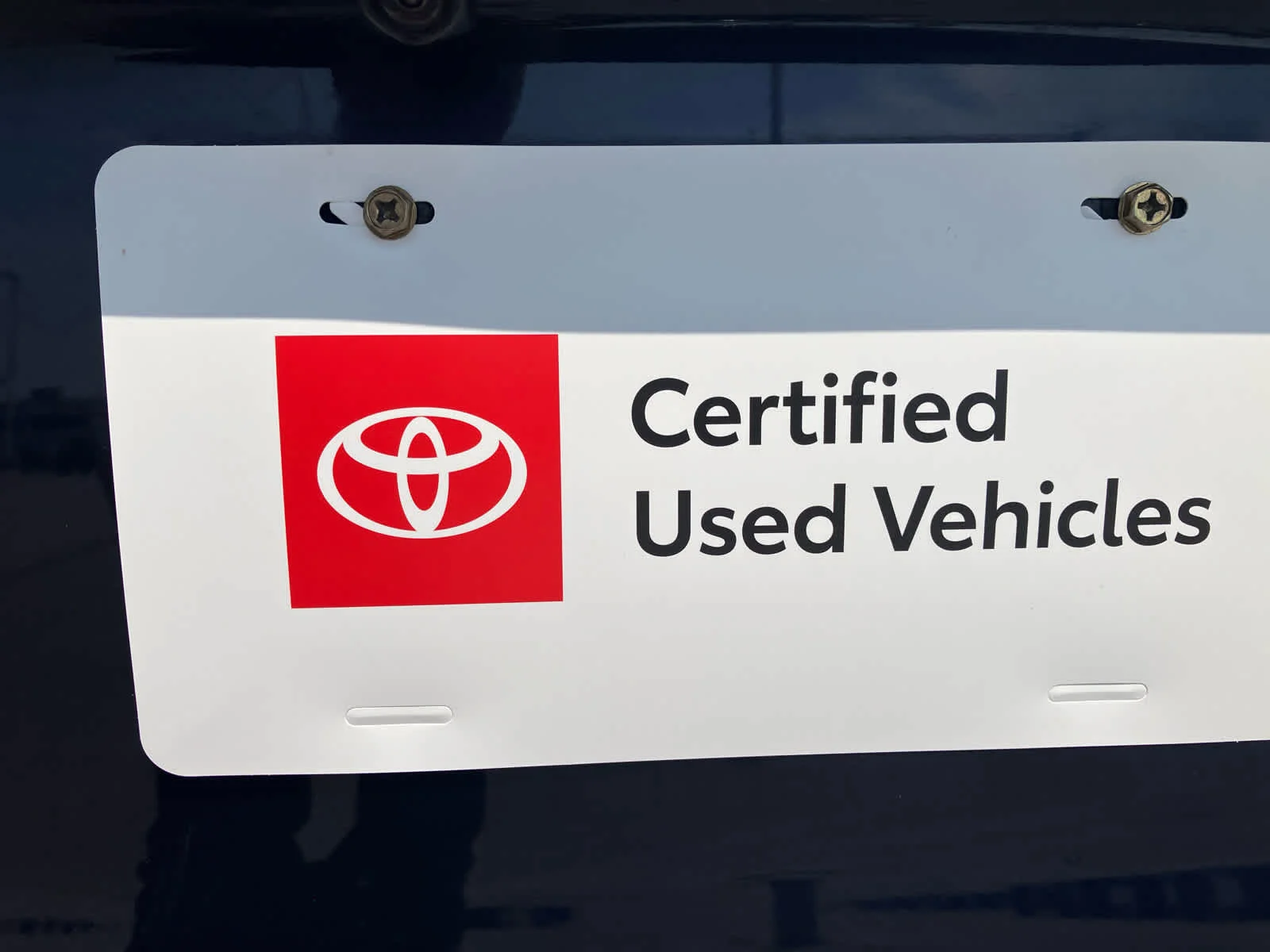 Certified Used 2025 Blueprint Toyota Hybrid XLE image 2
