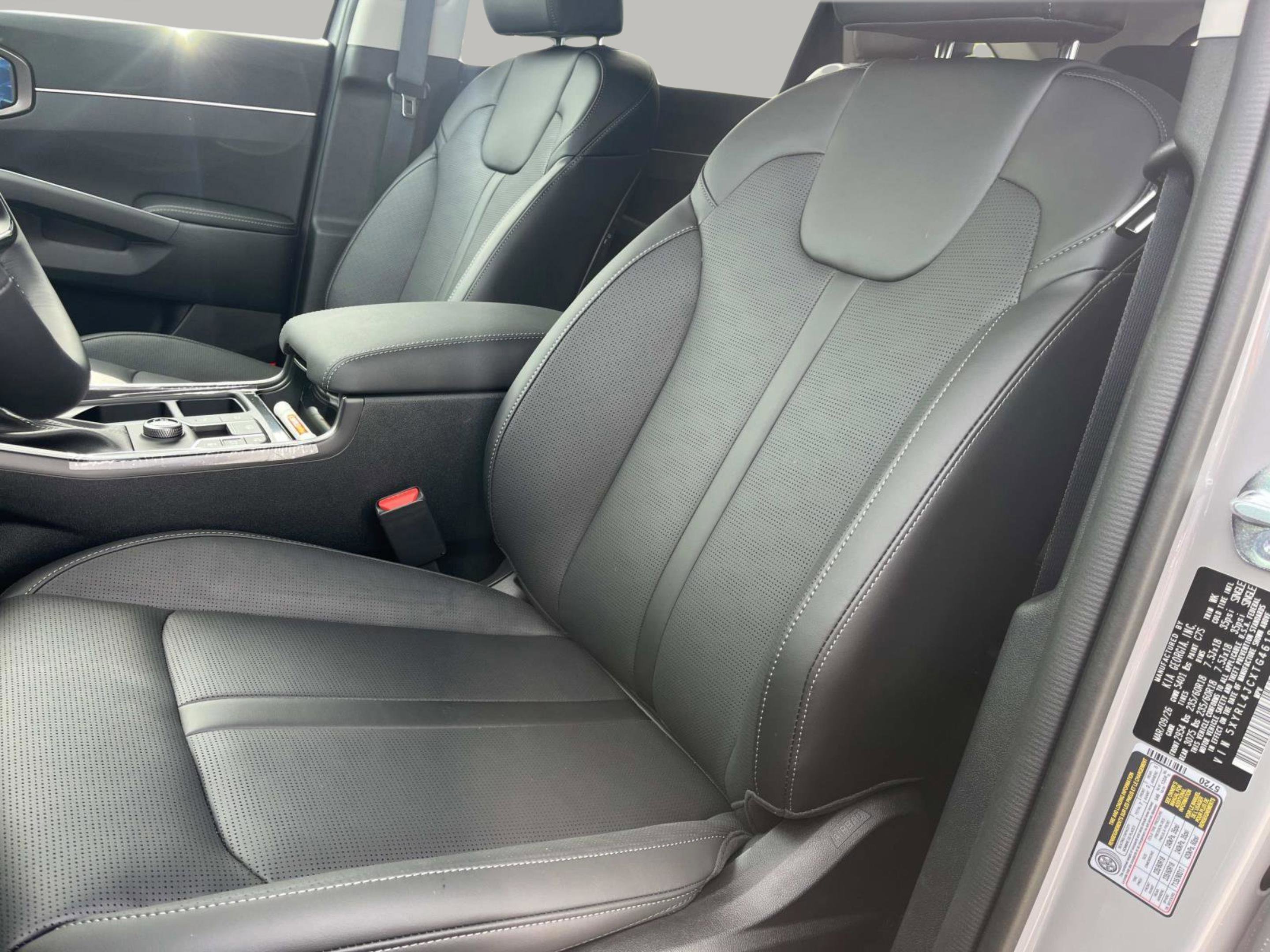 New 2026 Wolf Gray Kia S image 26