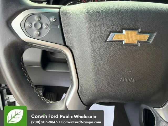 Used 2017 White Chevrolet LT image 18