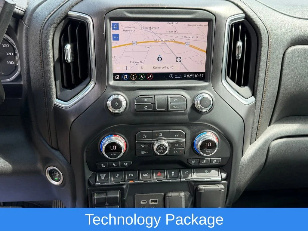 Used 2020 White GMC AT4 image 7