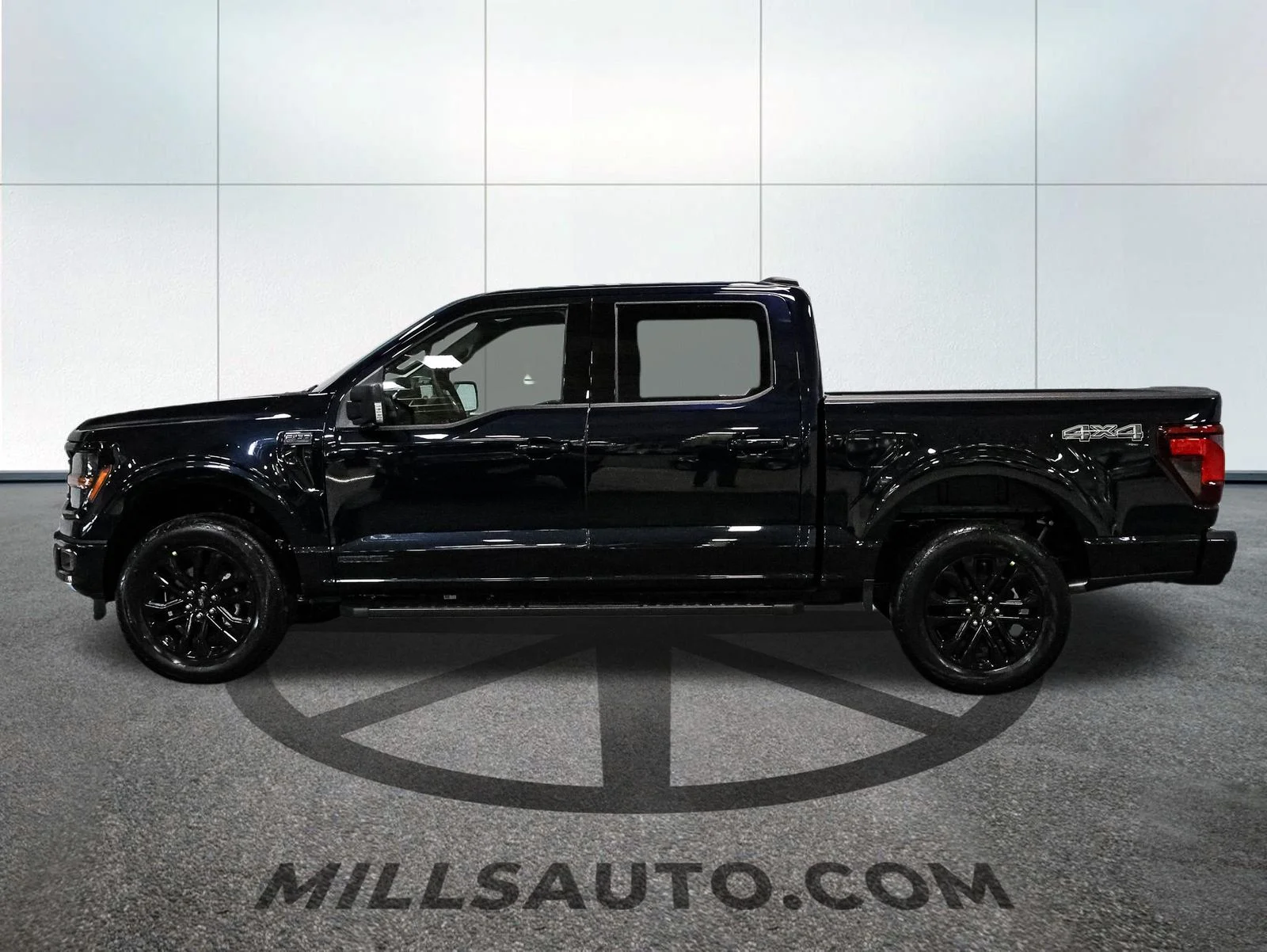 New 2026 Antimatter Blue Metallic Ford XLT image 3