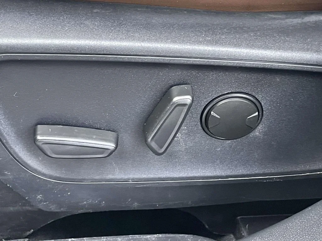 Used 2024 Carbonized Gray Metallic Ford Outer Banks image 7
