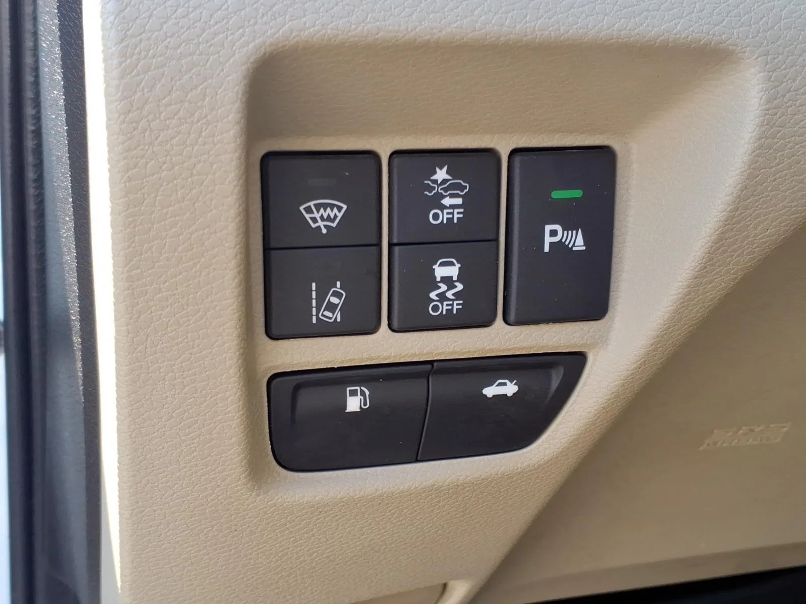 Used 2018 Bellanova White Pearl Acura w/Advance Pkg image 9