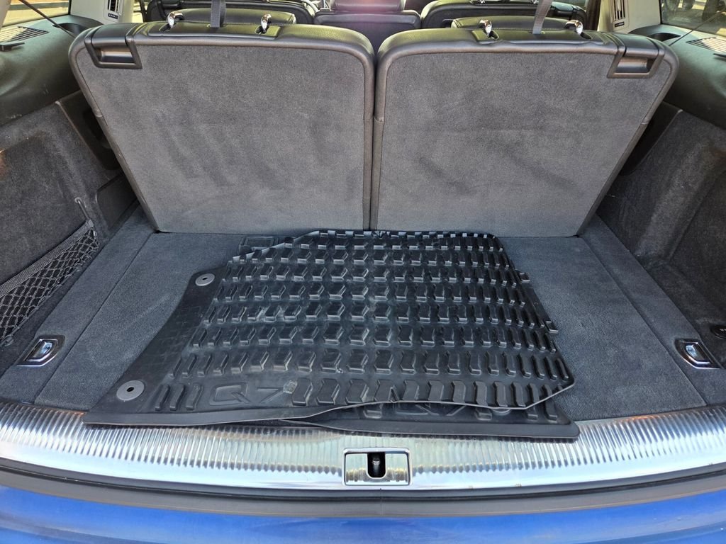 Used 2015 Blue Audi 3.0 TDI Premium Plus image 19
