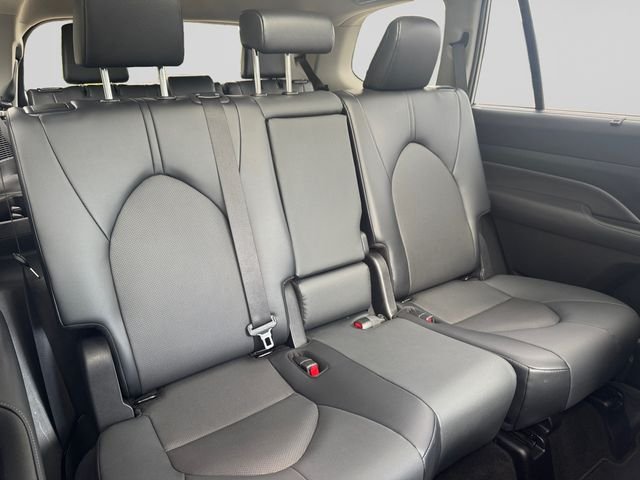 2024 Toyota Grand Highlander XLE - Photo 18